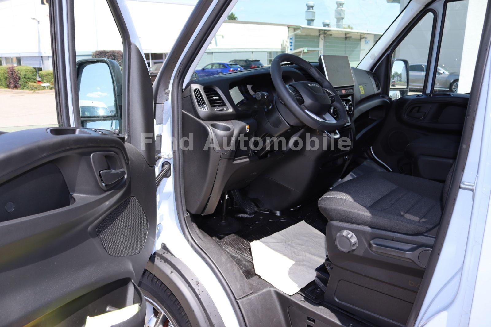 Iveco Daily 35S18HA 3.0L *MOBILITY*BUS*9-SITZER*AUTOM*