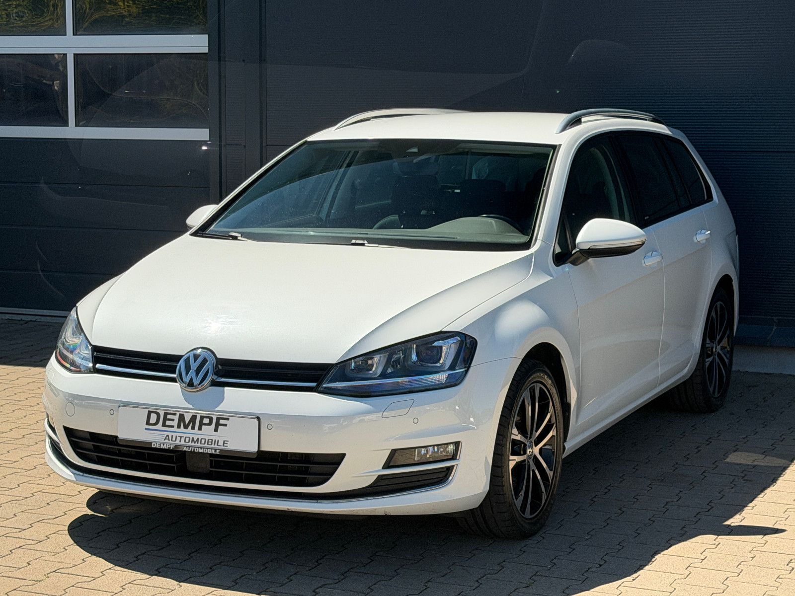 Volkswagen Volkswagen Golf VII Variant Allstar*Navi*Bi-Xenon*