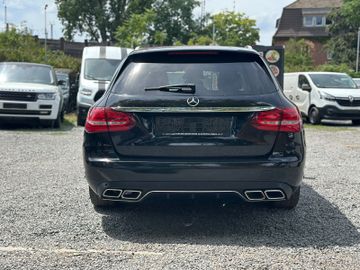Mercedes C 200 - 5