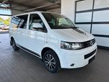Volkswagen T5 CaravelleDSG Leder Xenon Standhzg NEW-Motor - VW T5 Caravelle von 2013