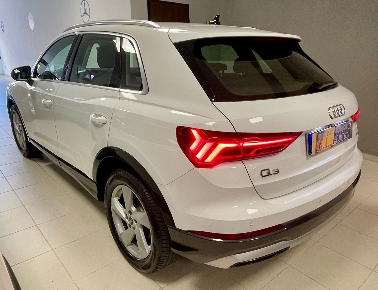 Audi Q3 35 TDI S tronic imagem 2