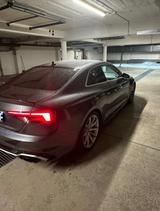 Audi RS5 2.9 TFSI tiptronic quattro - - graue Audi RS5