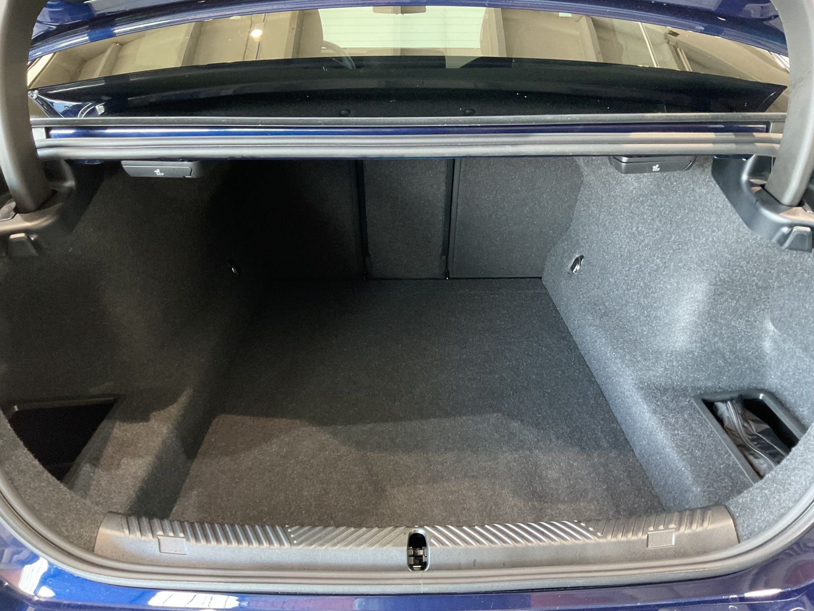 Fahrzeugabbildung BMW 520i M Sportpaket | Lenkradheizung | Sitzbelüftu