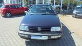 Volkswagen Vento - Volkswagen Vento Benziner Gebrauchtwagen