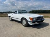 Mercedes-Benz SL 560 - weiße Mercedes-Benz SL 560