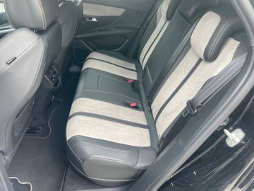 Peugeot 3008 - 9