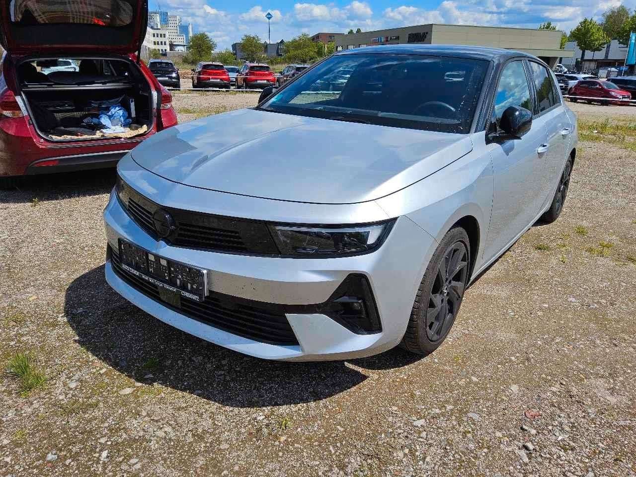 Fahrzeugabbildung Opel Astra L Lim. 1.2T GS LINE NAVI/LED/KAMERA/SPORT