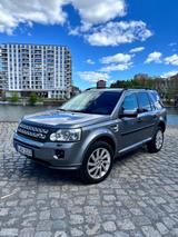 Land Rover Freelander2 SD4 HSE Luxury| Standheiz. | Camper - silberne Land Rover Freelander