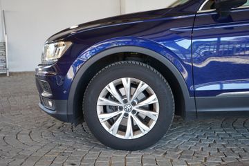 Volkswagen Tiguan - 10