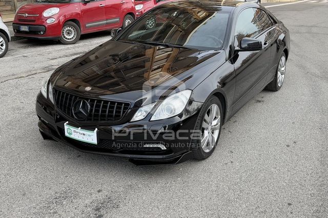 Mercedes-Benz MERCEDES E 220 CDI Coupé BlueEFFICIENCY Avantgar