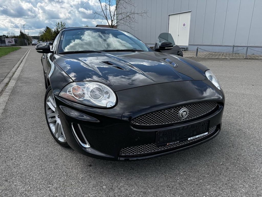 Jaguar XKR