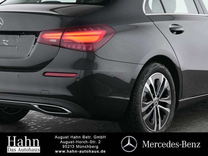 Fahrzeugabbildung Mercedes-Benz A 180 Limo PROGRESSIVE/LED/KAMERA/WINTER/..