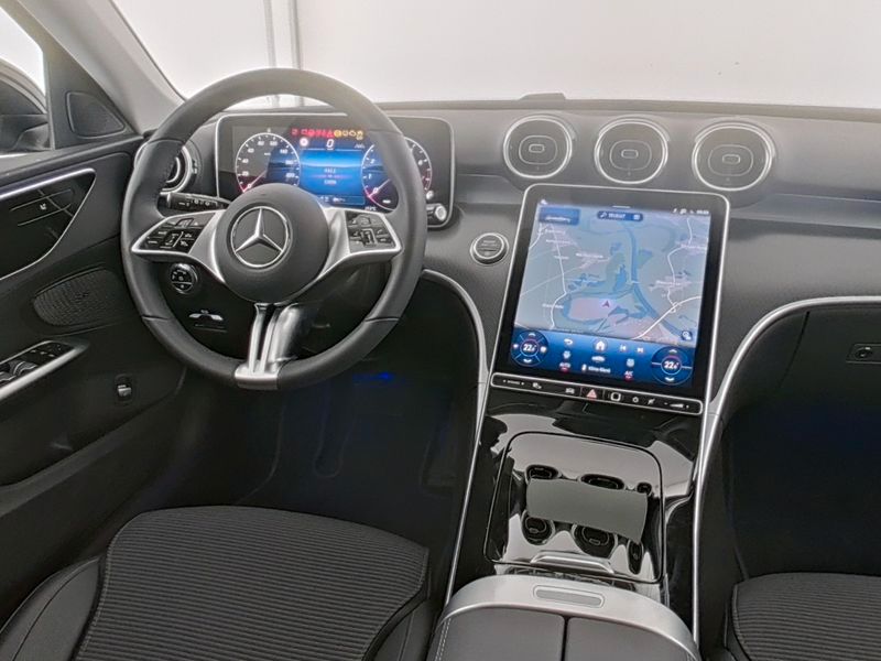Fahrzeugabbildung Mercedes-Benz C 180 T Avantgarde AHK+Totw+LED+Ambi+Kam+CarPlay