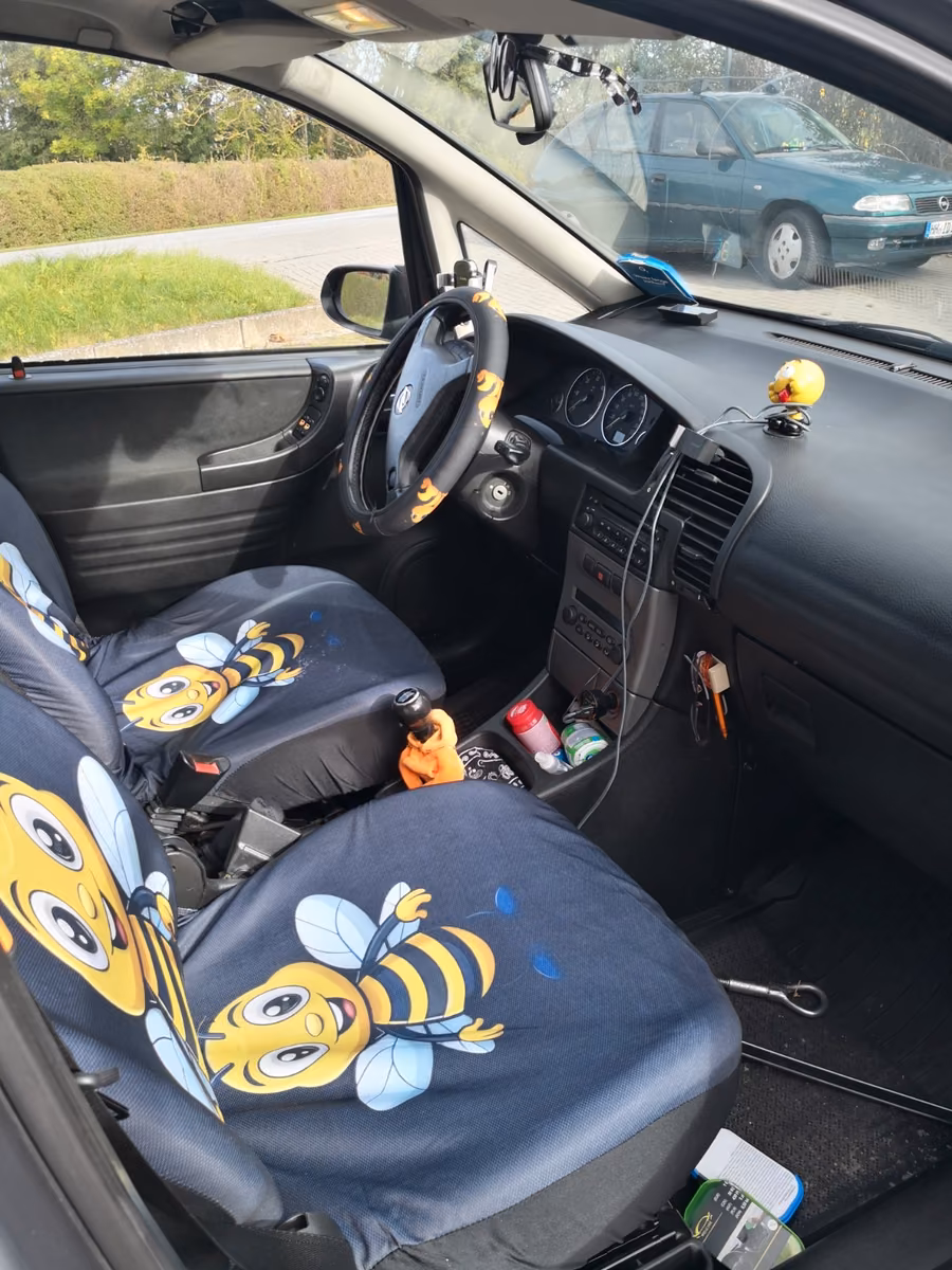 Opel Zafira, 2005