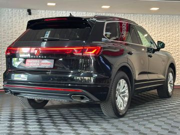 Volkswagen Touareg - 8