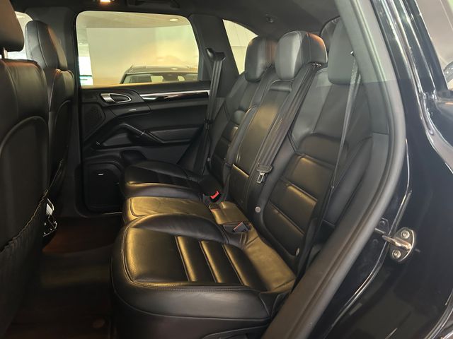 Fahrzeugabbildung Porsche Cayenne S Diesel*4.2*