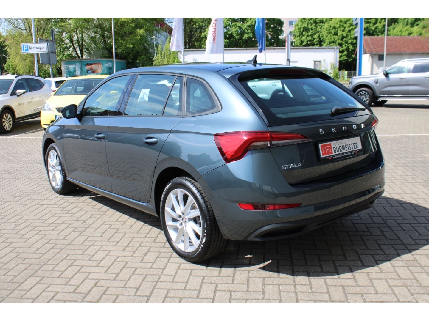 SKODA Scala Style 1.0 TSI LED GRA CarPlay StHzg DAB PD - Image 3