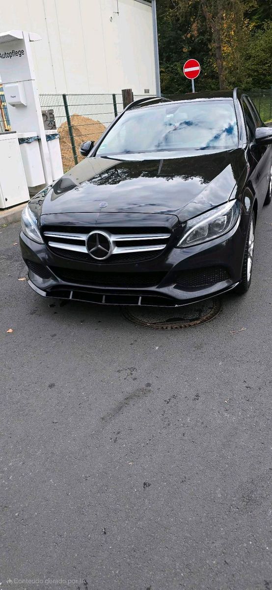 MERCEDES-BENZ C 220
