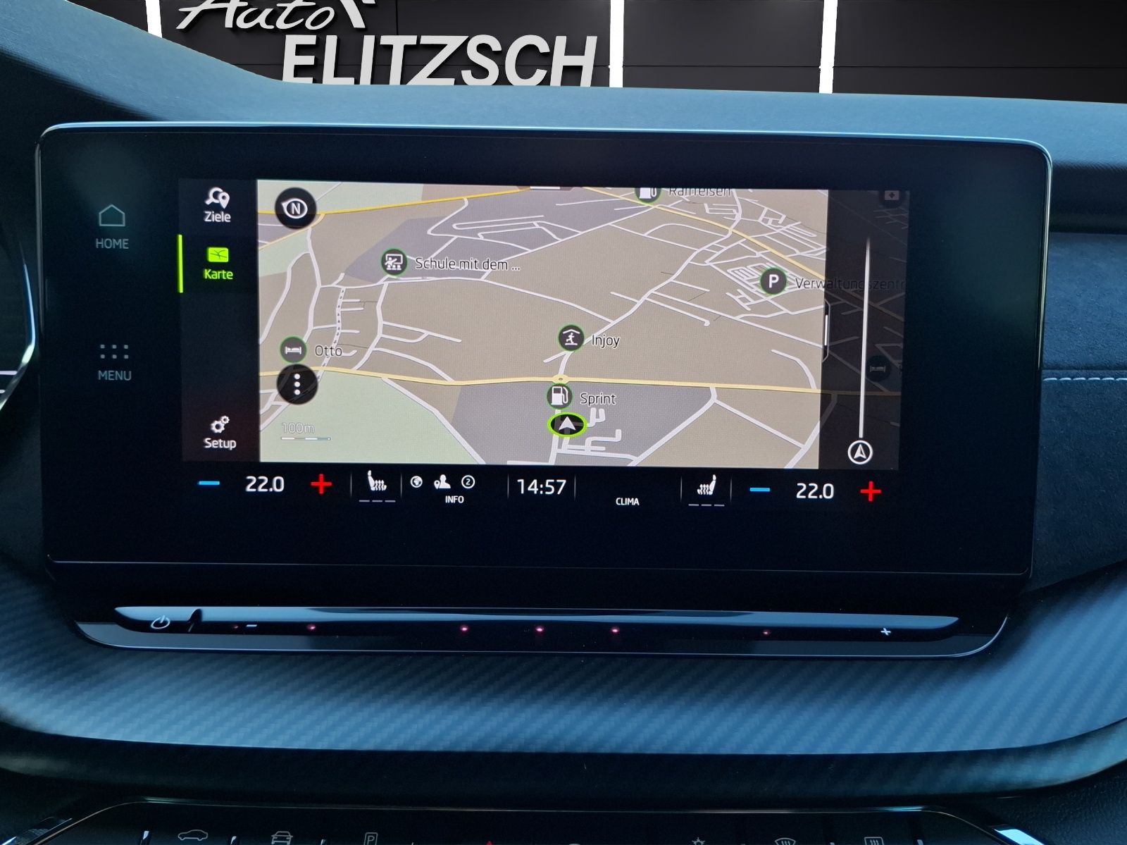Fahrzeugabbildung SKODA Octavia Combi TDI RS Plus 4x4 Matrix Navi HUD AI