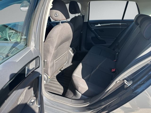 Golf VII 1.4 TSI Sound NAVI+KLIMA+RFK+ACC+SHZ