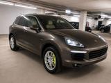 Porsche Cayenne S E-Hybrid S