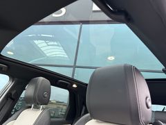 Fahrzeugabbildung Land Rover Discovery Sport R-DYNAMIC Autom. AWD Pano AHK