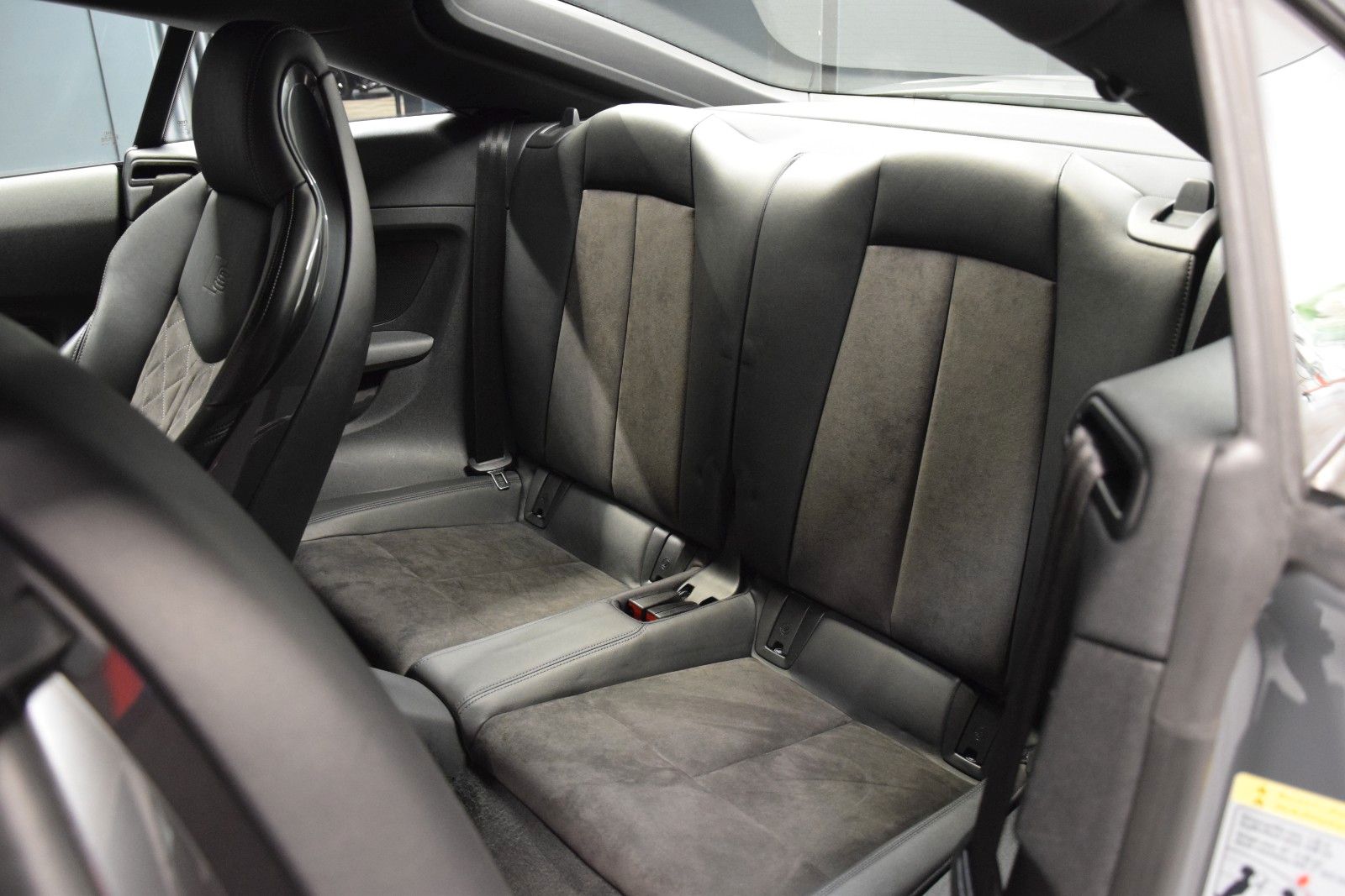 Fahrzeugabbildung Audi TT Coupe 2.0 TFSI quattro competition *No OPF*