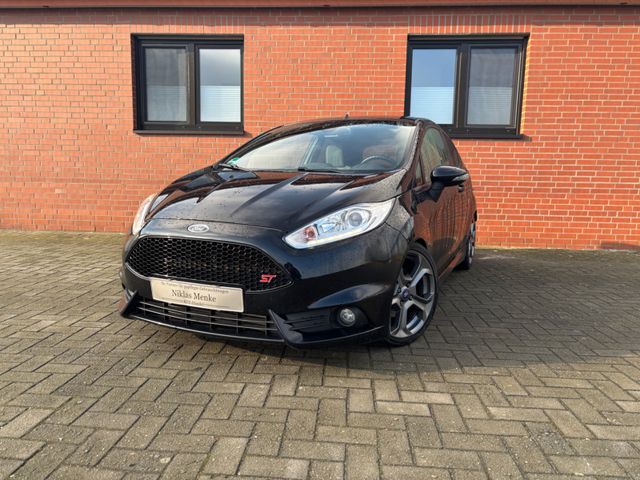 Ford Fiesta ST 1.6 EcoBoost 182 Recaro H&R Navi Kamer