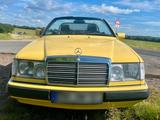 Mercedes-Benz Mercedes Benz 124 C 24V (300CE-24) Sonderf... - Mercedes-Benz 300: Ce 24v
