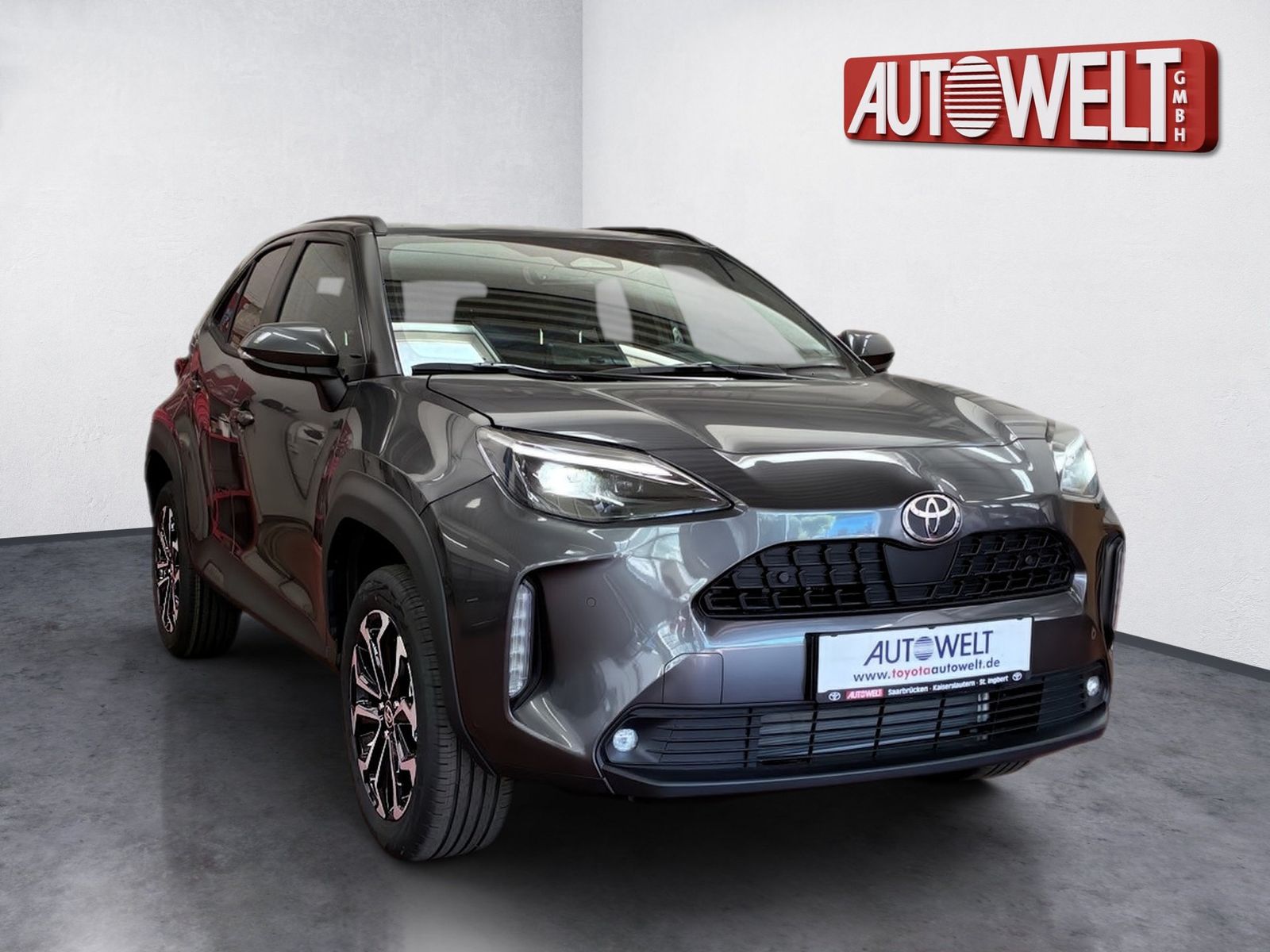 Fahrzeugabbildung Toyota Yaris Cross 1.5 Teamplayer +Wi-P.+Safety Paket