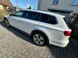 Volkswagen Passat Alltrack 2.0 TDI SCR 176kW DSG BMT 4M... - Volkswagen Passat Alltrack aus 2015