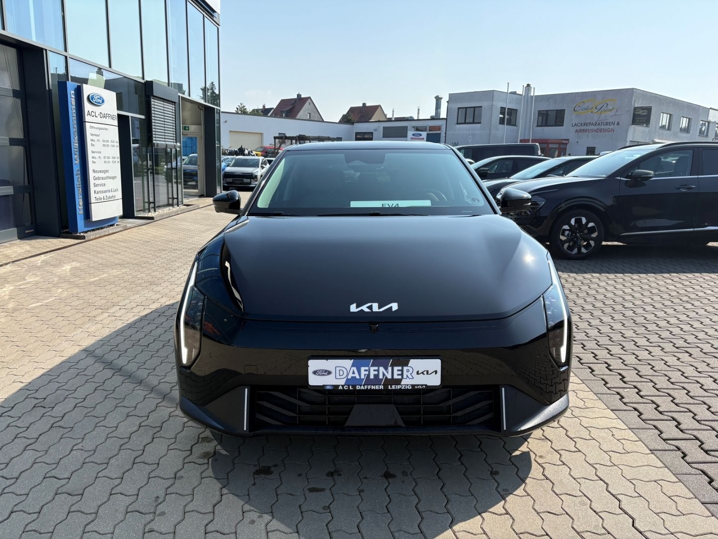 Fahrzeugabbildung Kia EV4 150 kW Earth NotBremsAss Leder 360°Kamera
