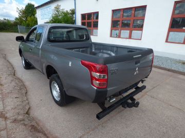 Mitsubishi L200 - 9