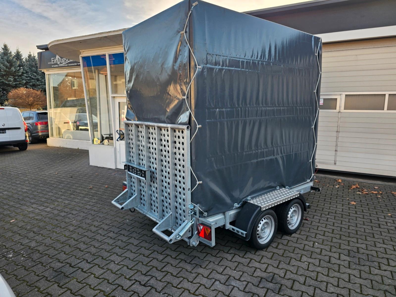 Andere XXXL Baumaschienentransporter 335x147 Load2183KG