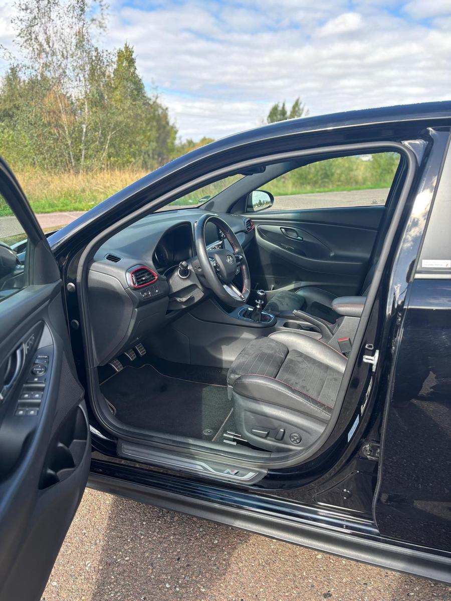 Hyundai i30 2.0 T-GDI N Performance Fastback N Perfo...