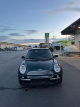 MINI Mini Cooper 1.6 Frisch TÜV - MINI Cooper aus 2002