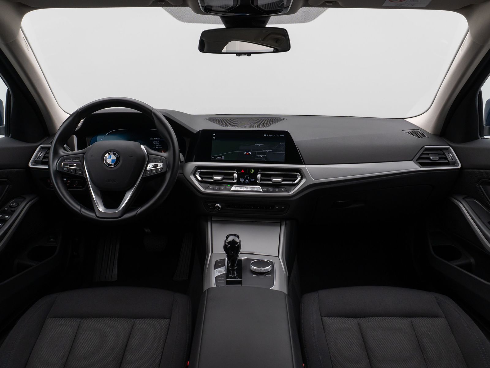 Fahrzeugabbildung BMW 320d xD DAB PDC CockPitPrGeschwindigkeitsreg