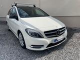 Mercedes-Benz B 250 Sport Night Paket Navi Sitzh. Bi-Xenon - Mercedes-Benz B 250 aus 2013