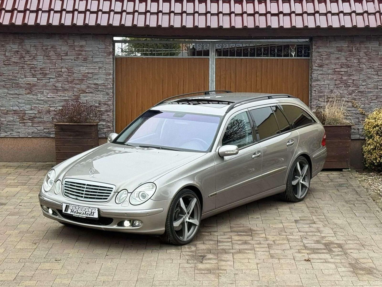 Mercedes-Benz E 350 E-Klasse*Avantgarde*Tüv Service Neu*8-fach