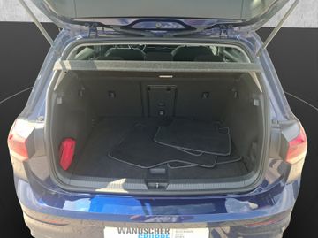 Volkswagen Golf VIII United 1.0 TSI KeyLess+LED+Navi+SHZ