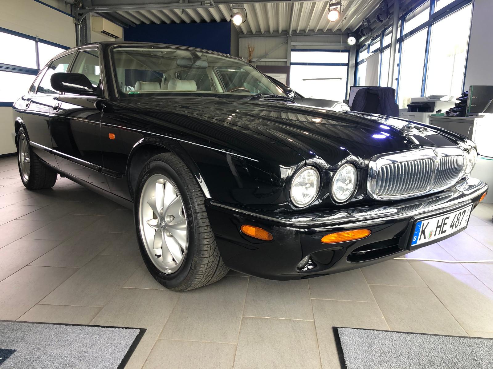 Jaguar XJ Sovereign 4.0 + 1.Hand +