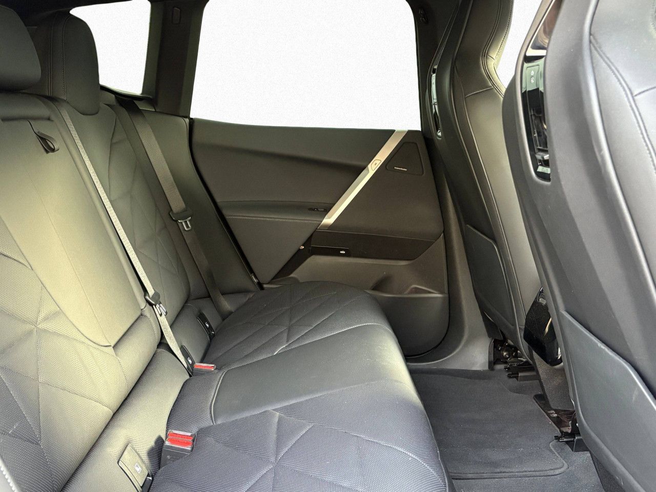 BMW iX - Bild 12