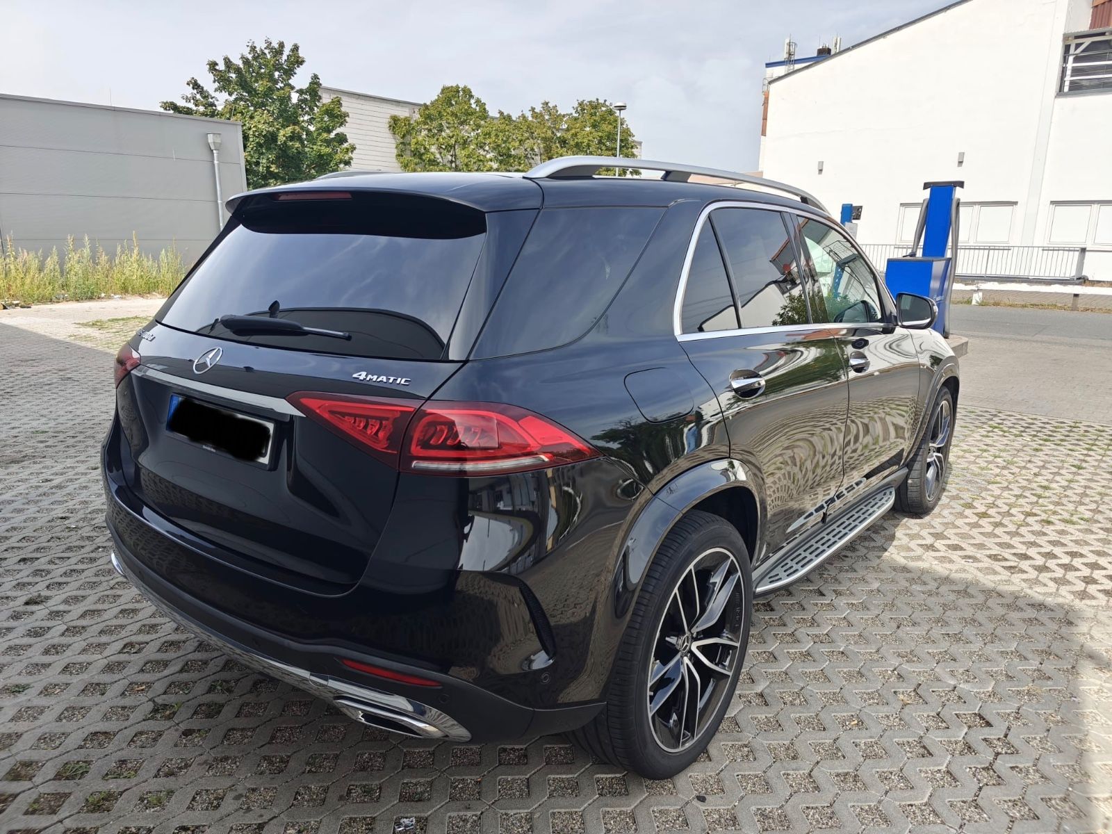 Mercedes-Benz GLE 400d 4Matic/ AMG-LINE/ Burmester/ Pano/ 360° foto 5