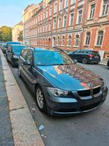 BMW 320i 2006 - BMW 320 aus 2006: Kombi, 320i