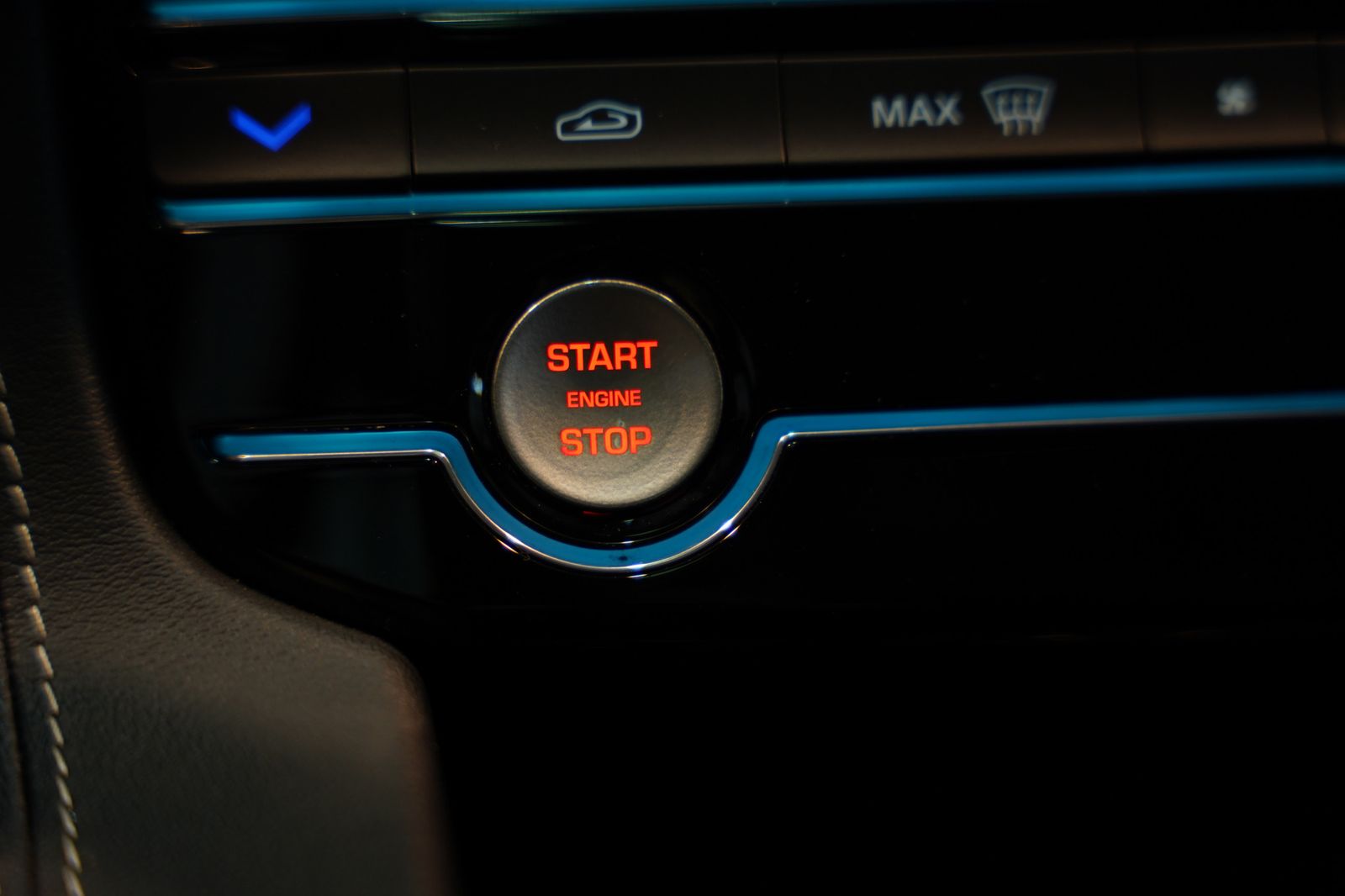 Jaguar F Pace