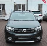 Dacia Sandero II Stepway Essential - Dacia Sandero: Stepway Essential