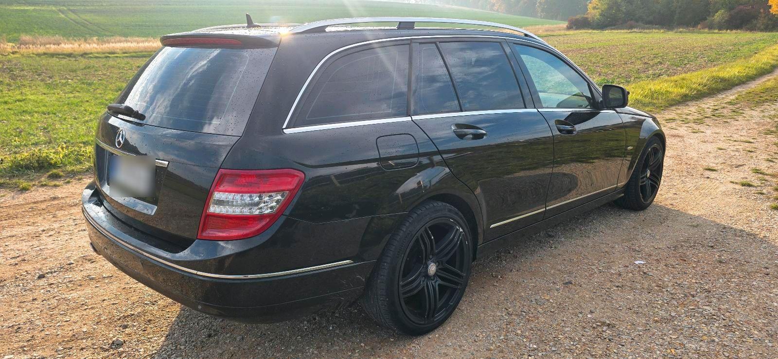 Mercedes-Benz C220 2008 — двигун 170 HP (125kW)