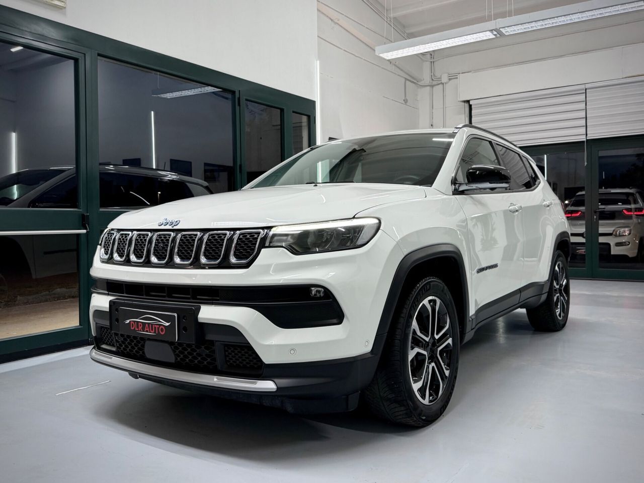 Jeep Compass 1.3 Turbo T4 190 CV PHEV AT6 4xe Li imagem 3