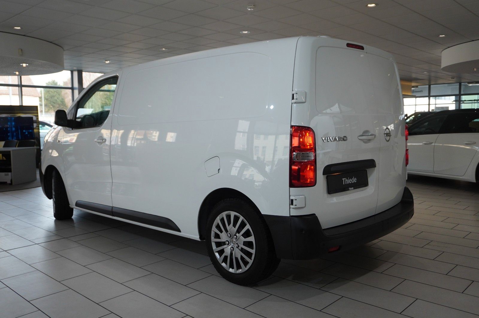 Fahrzeugabbildung Opel Vivaro Kasten M 1.5D EDIT WÜRTH NAVI/KAMERA/TEMP