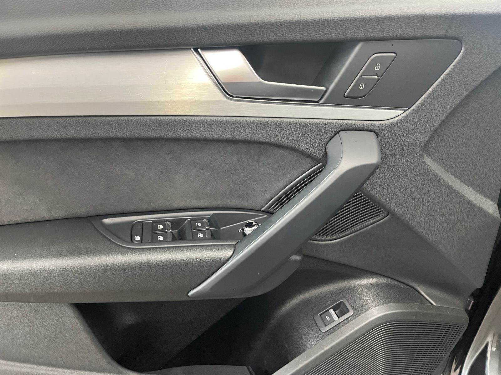 Audi SQ5 - Bild 8